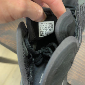 adidas Yeezy QNTM Onyx Size 9 (Pre-Owned) - aux