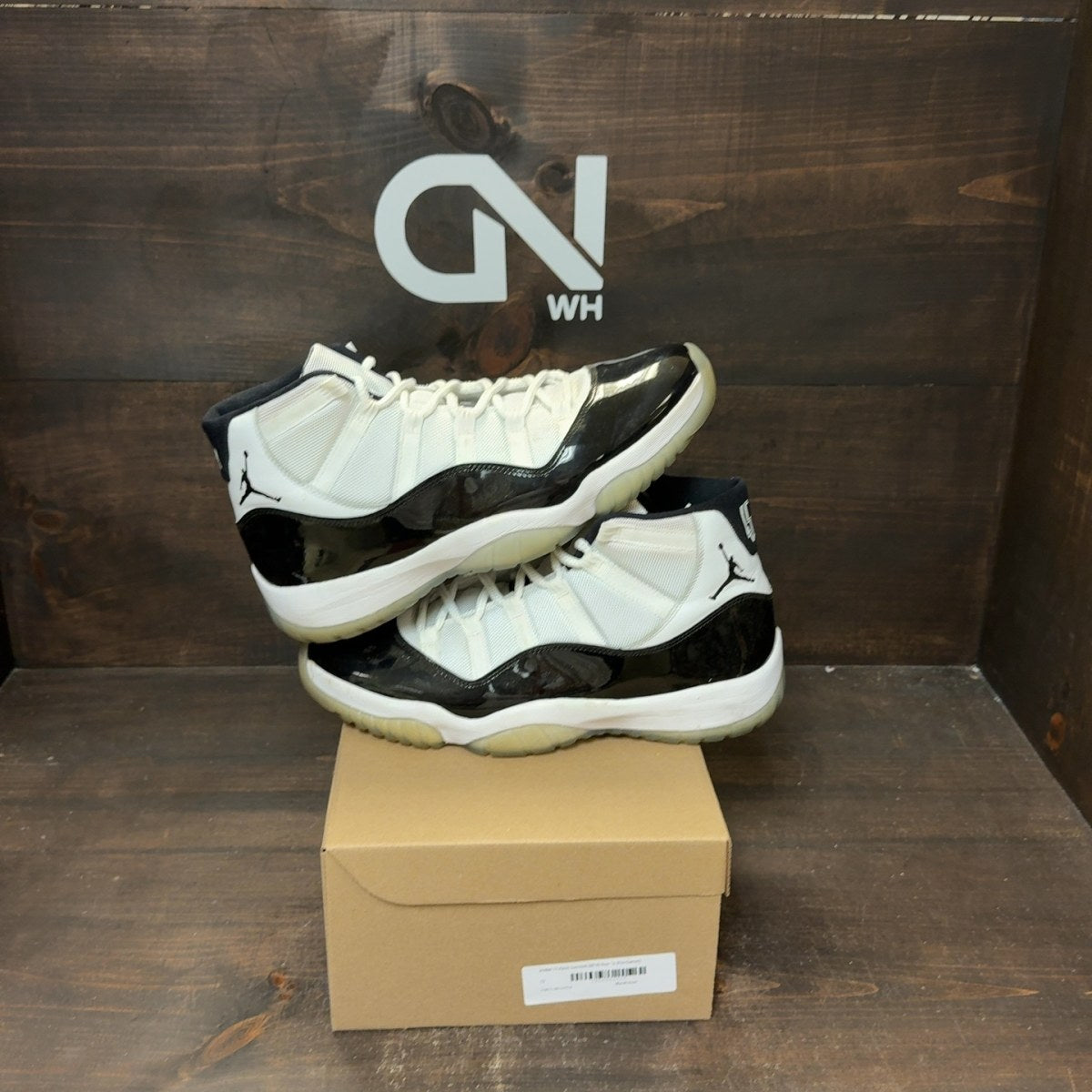 Jordan 11 Retro Concord (2018) Size 12 (Pre-Owned) - Image 1