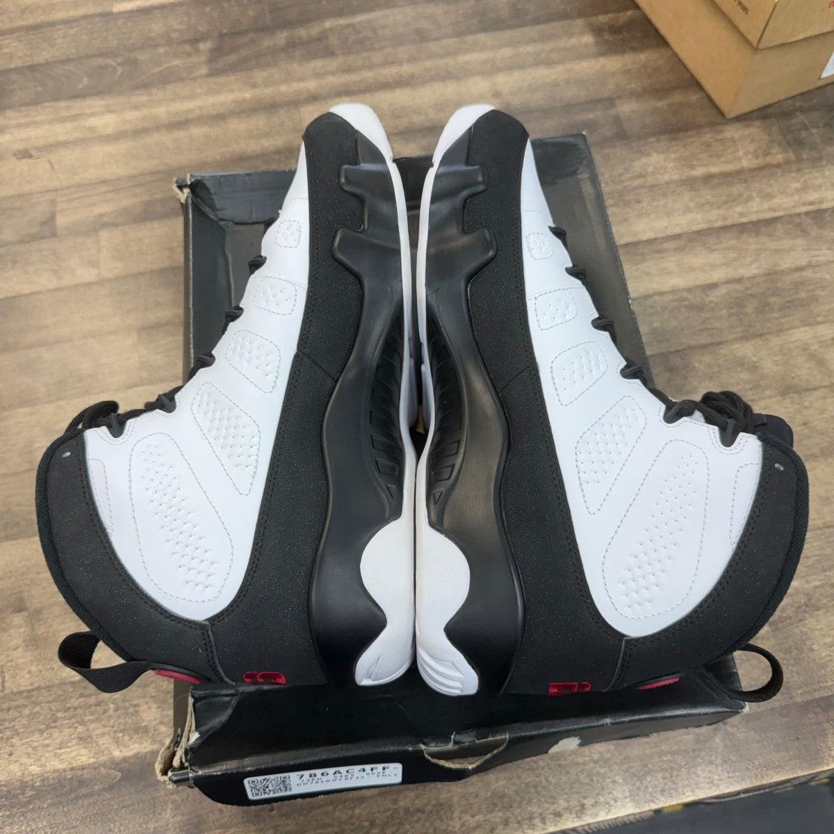 Jordan 9 Retro OG (2016) - Image 4