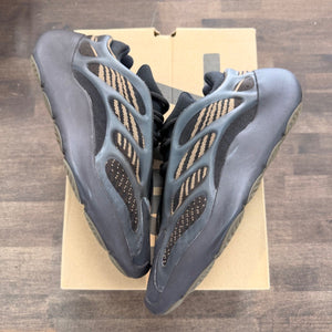 adidas Yeezy 700 V3 Clay Brown - Image 1