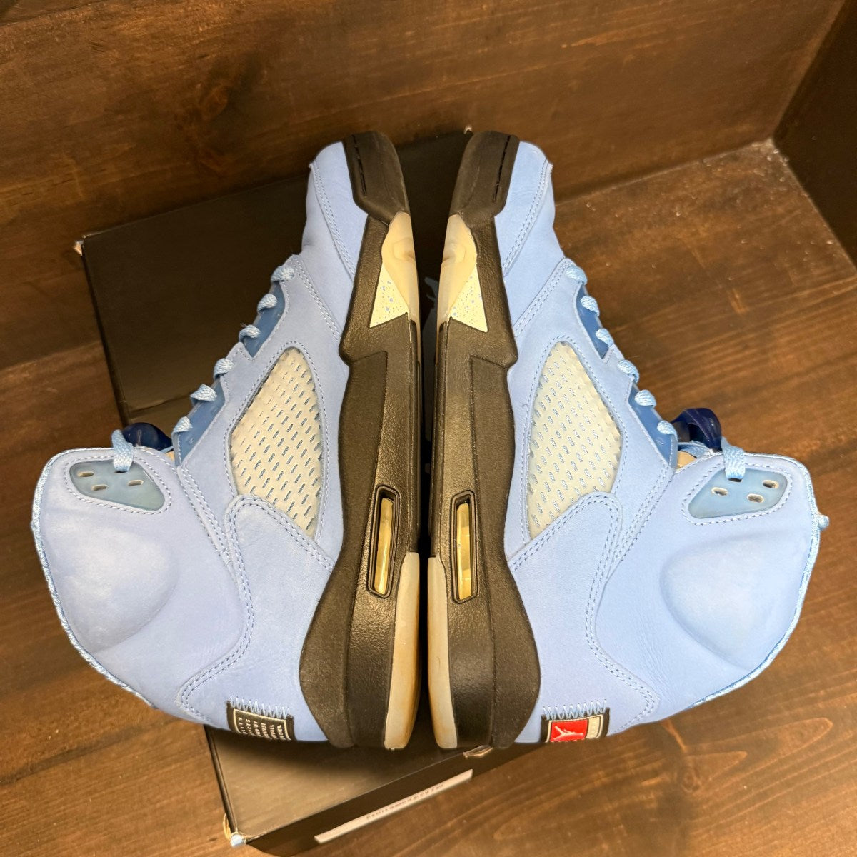 Jordan 5 Retro UNC University Blue - Image 4