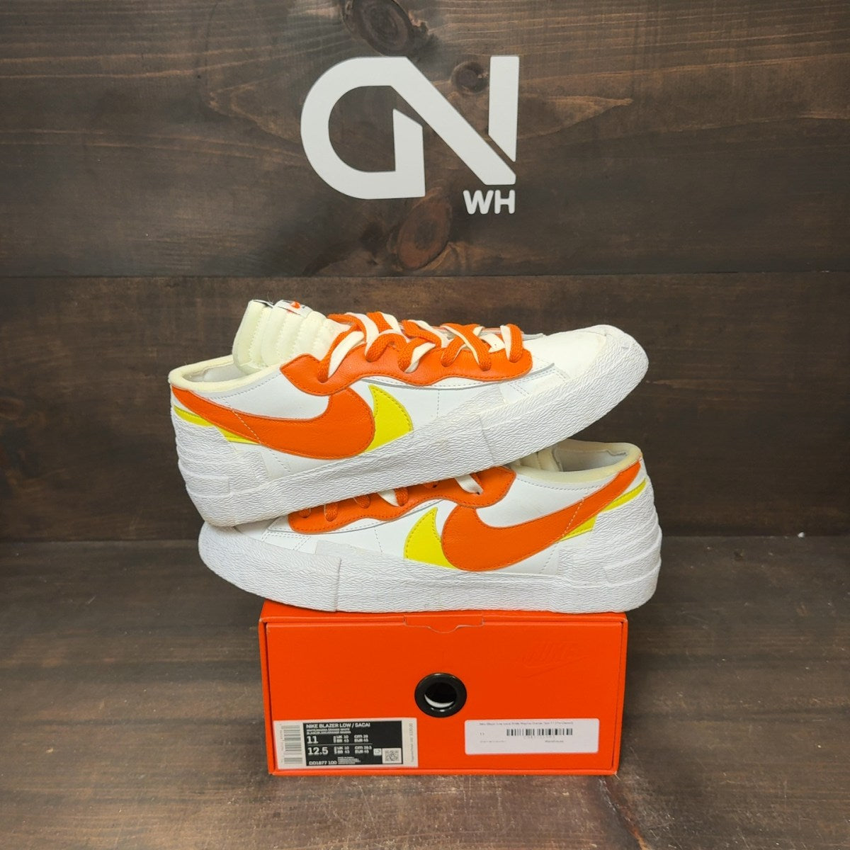 Nike Blazer Low sacai White Magma Orange - Image 1