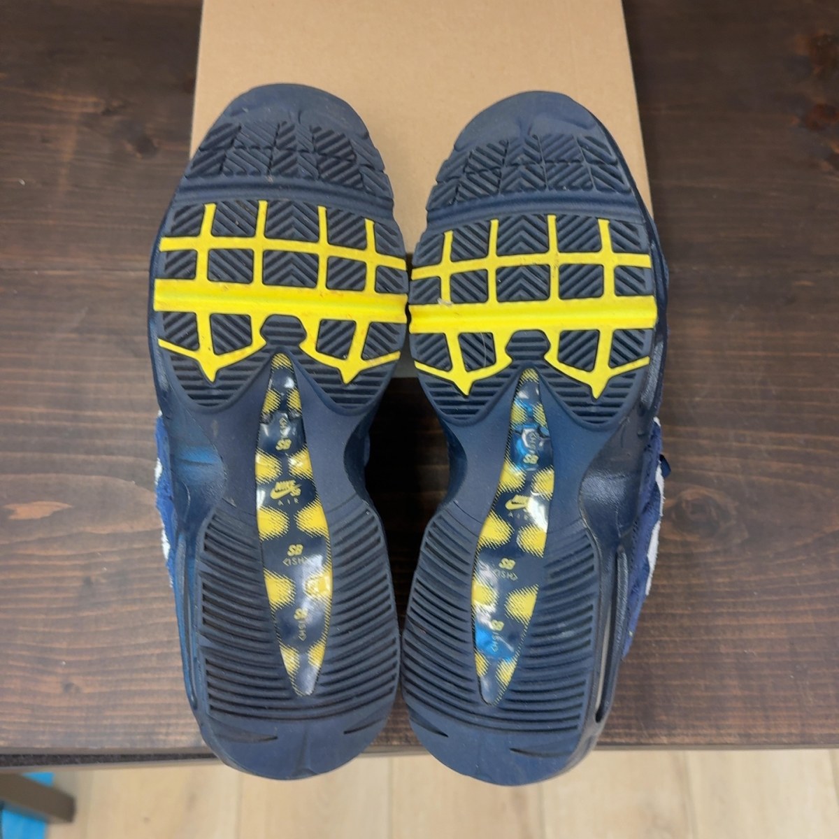 Nike Air Max 95 SB Eric Koston Obsidian Speed Yellow Size 9.5 (Pre-Owned) - Image 8