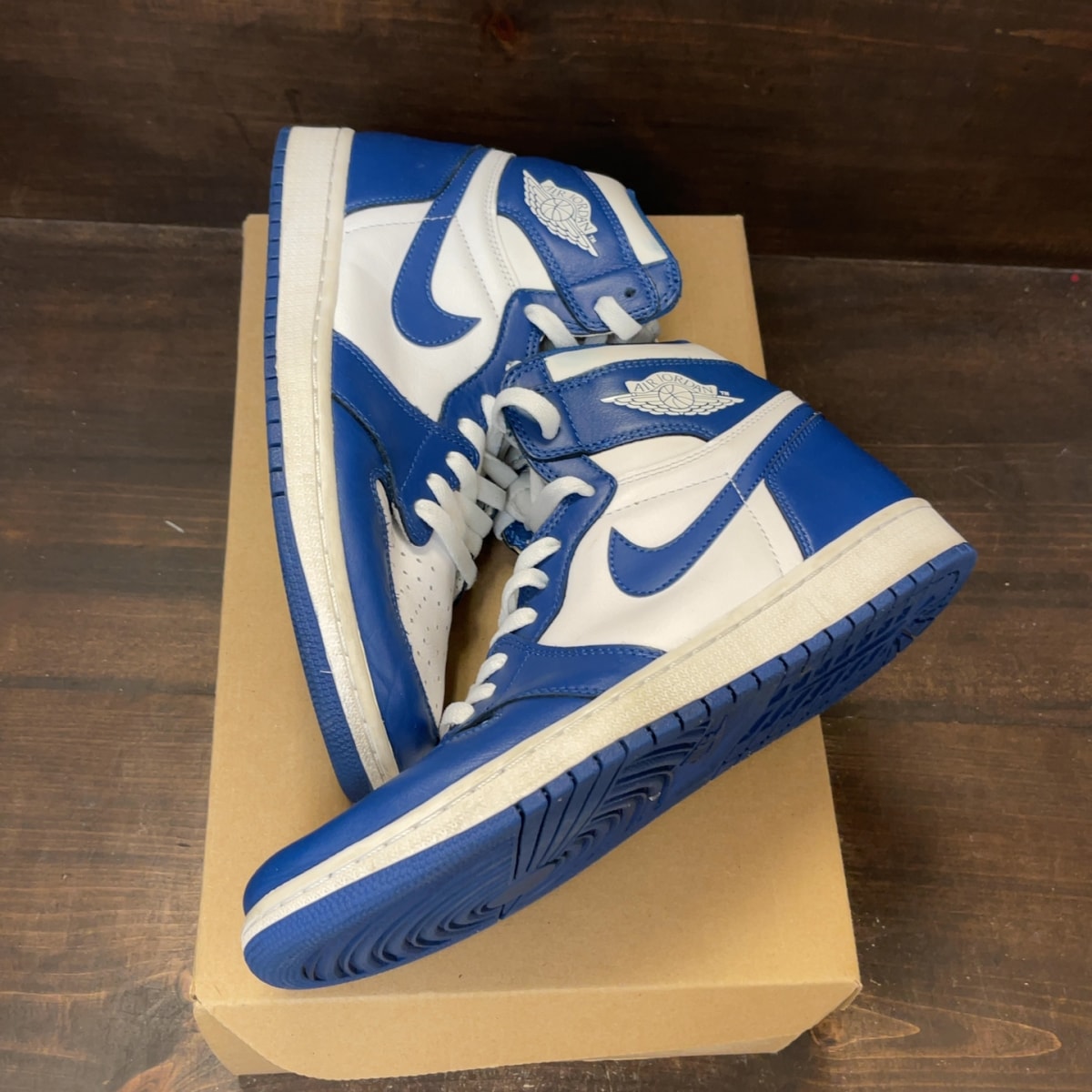 Jordan 1 Retro Storm Blue Size 9.5 (Pre-Owned) - Image 2