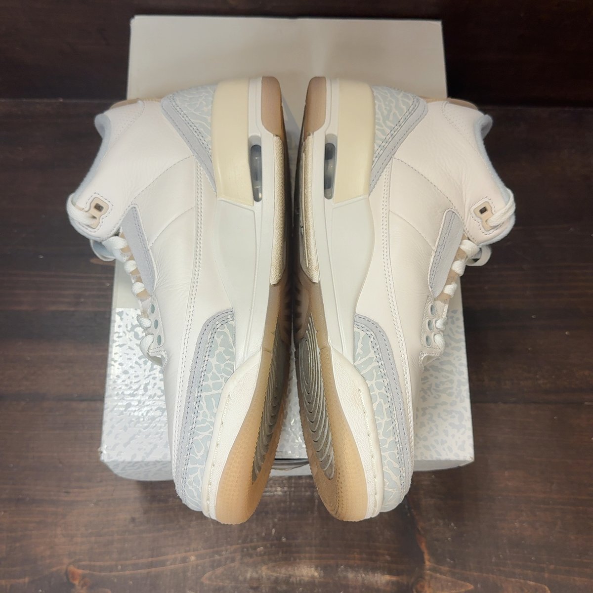 Jordan 3 Retro Craft Ivory Size 8.5 (Pre-Owned) - aux