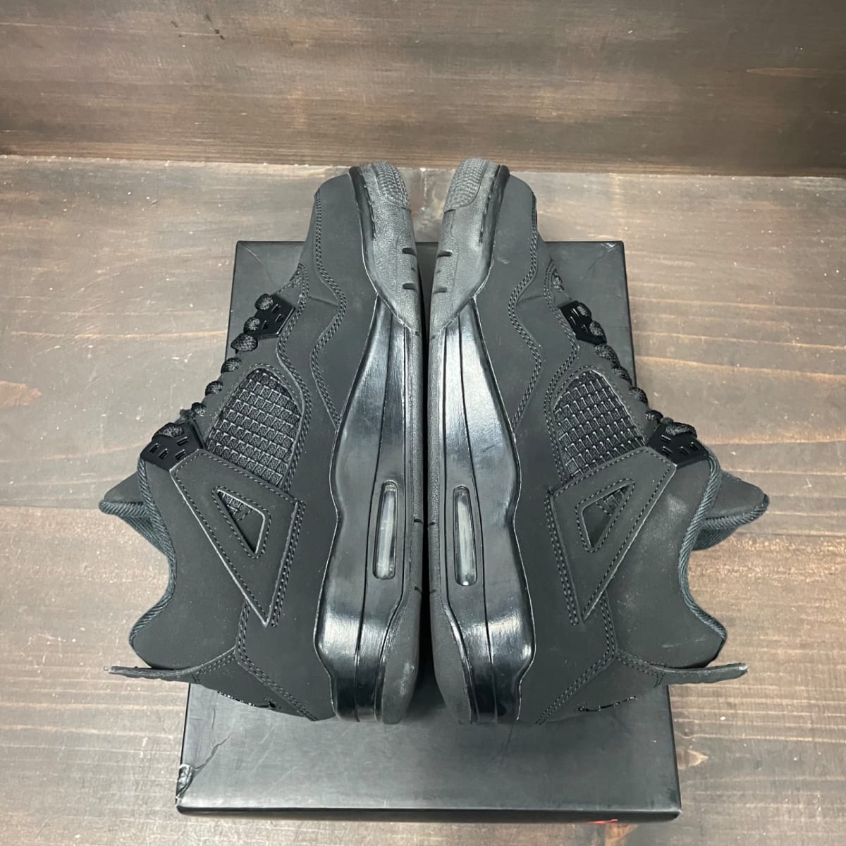 Jordan 4 Retro Black Cat (2020) (GS) Size 7Y (Pre-Owned) - box