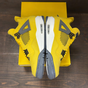 Jordan 4 Retro Lightning (2021) Size 9 (Pre-Owned) - aux