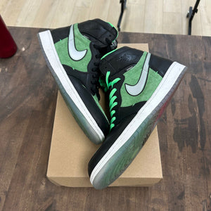 Jordan 1 Retro High Zoom Zen Green Size 13 (Pre-Owned) - Image 1