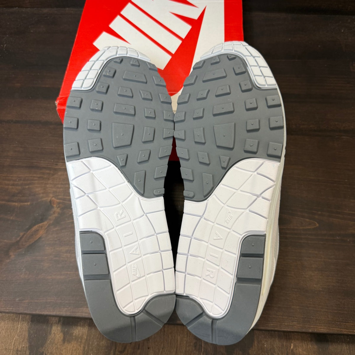 Nike Air Max 1 White Pure Platinum - Image 5