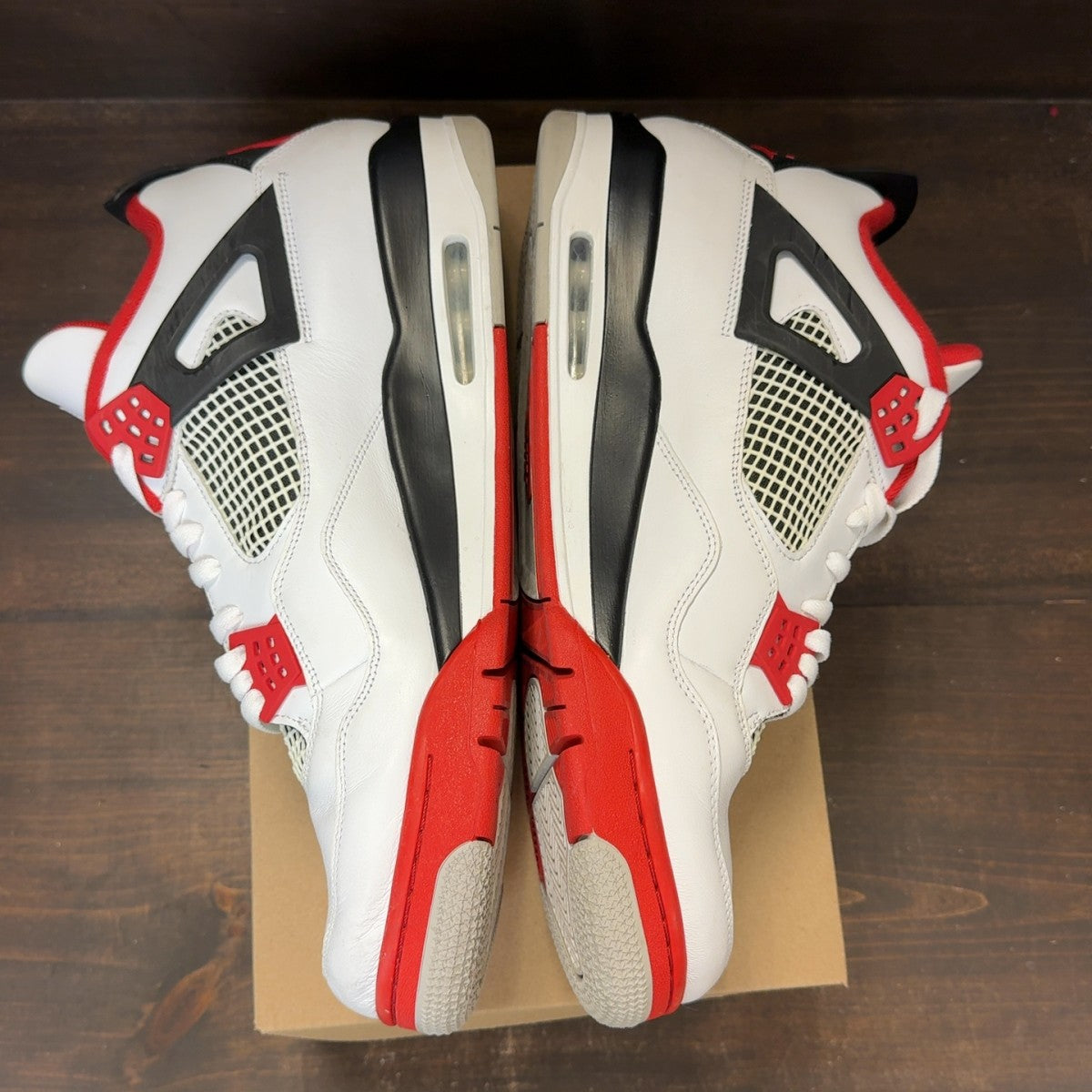 Jordan 4 Retro Fire Red (2020) Size 15 (Pre-Owned) - Image 4