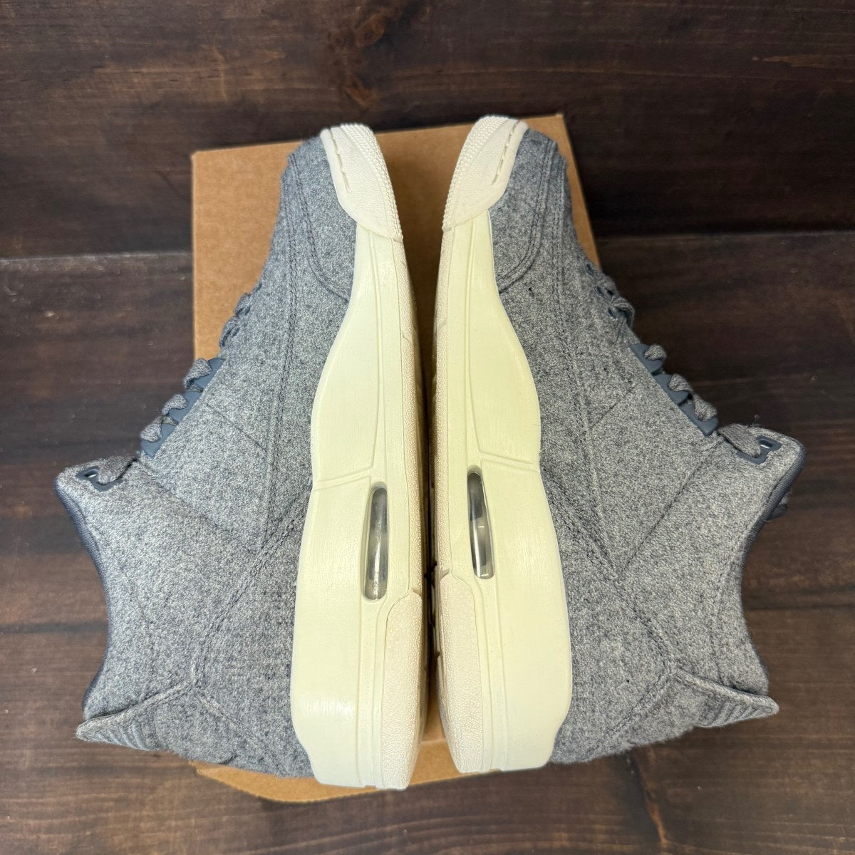 Jordan 3 Retro Wool Size 9.5 (Pre-Owned) - Image 4