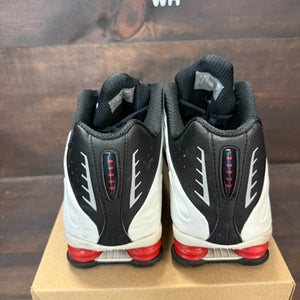 Nike Shox R4 Platinum Tint University Red Black Size 12 (Pre-Owned) - Image 3