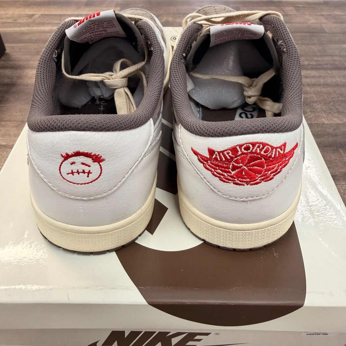 Jordan 1 Retro Low OG SP Travis Scott Reverse Mocha Size 11 (Pre-Owned)