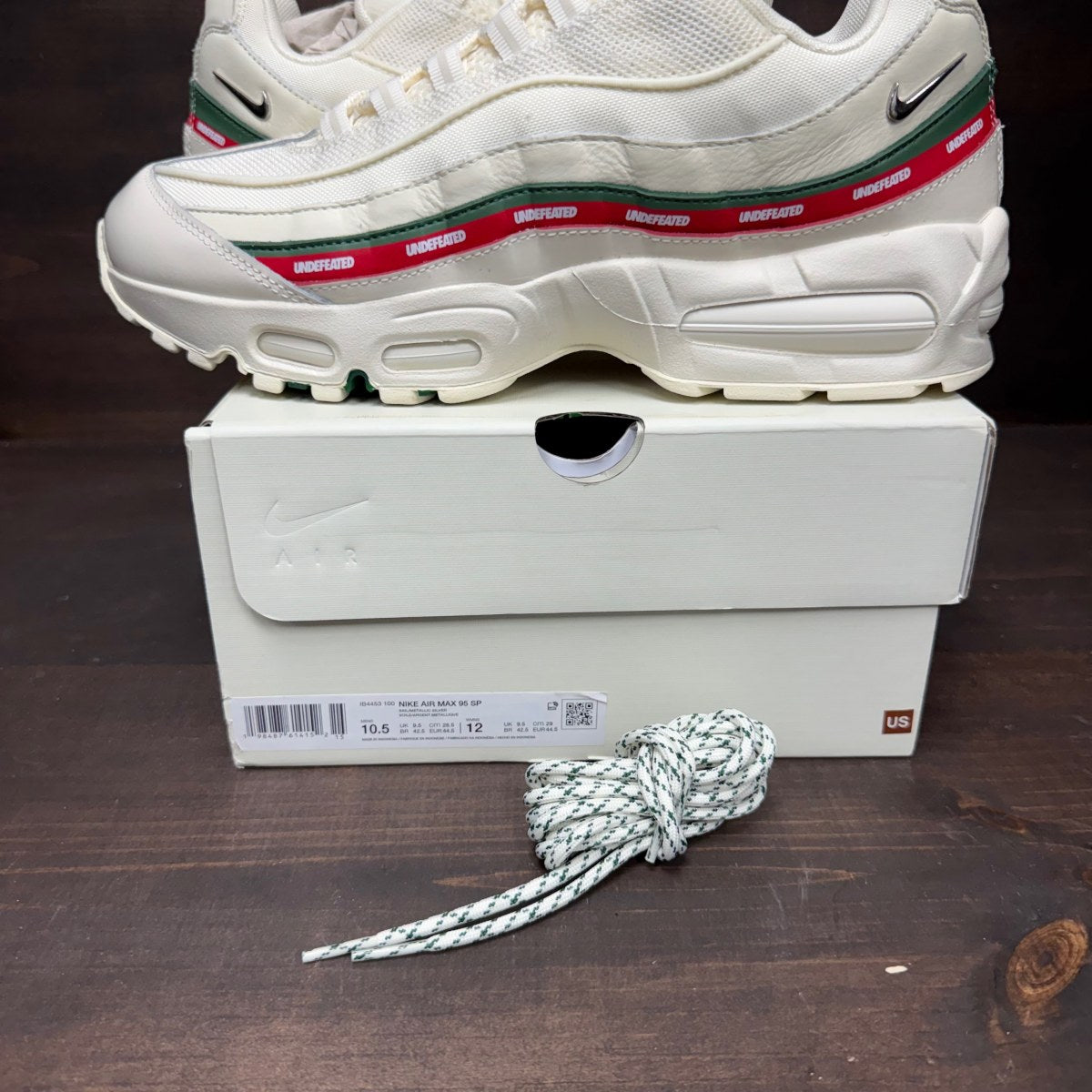 Nike Air Max 95 SP Undefeated Sail Size 10.5 (Pre-Owned)
