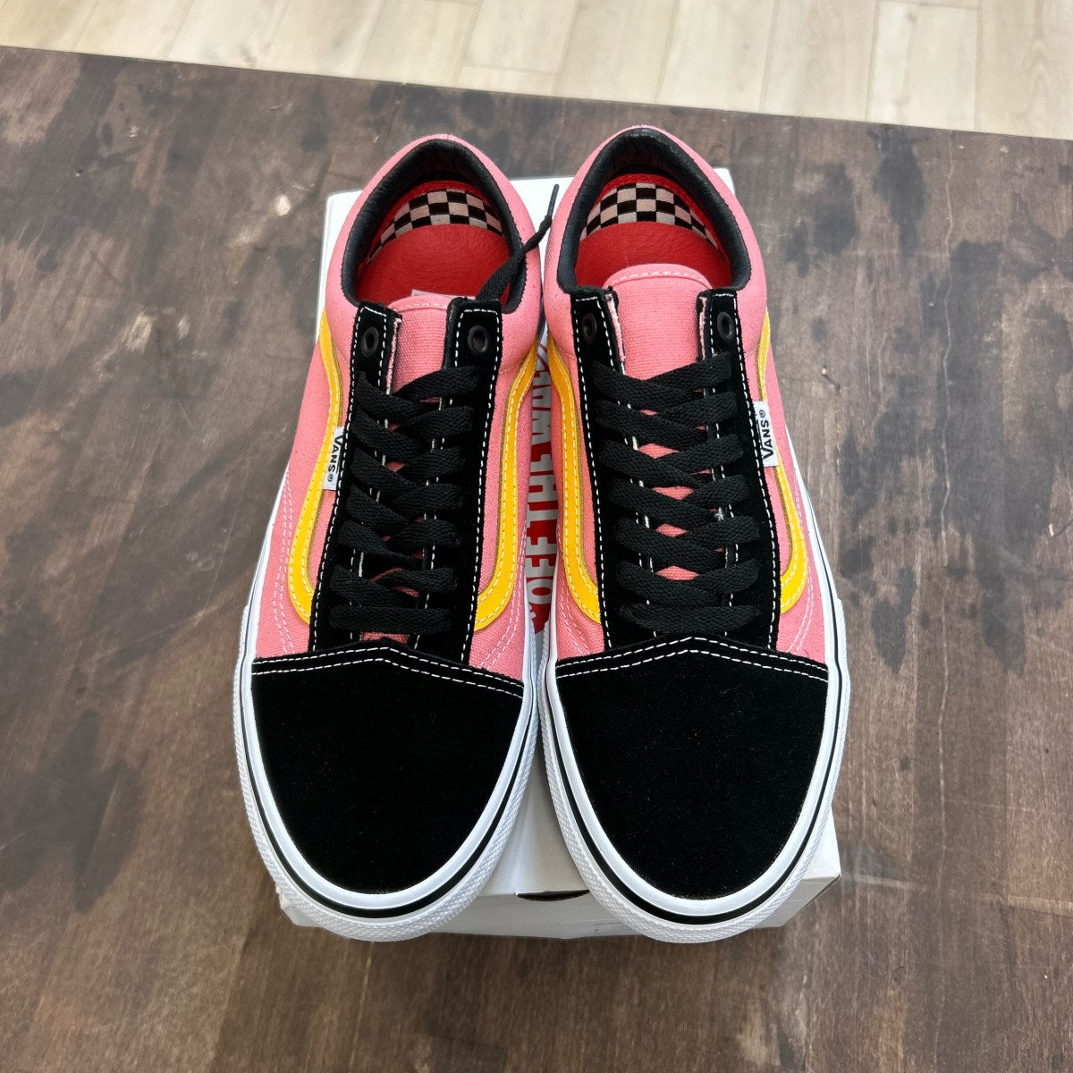 Vans Skate Old Skool Supreme Tribal Barbed Wire Pink - Image 2
