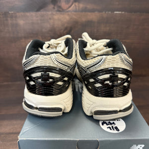 New Balance 1906R Silver Metallic Black (GS) - Image 3