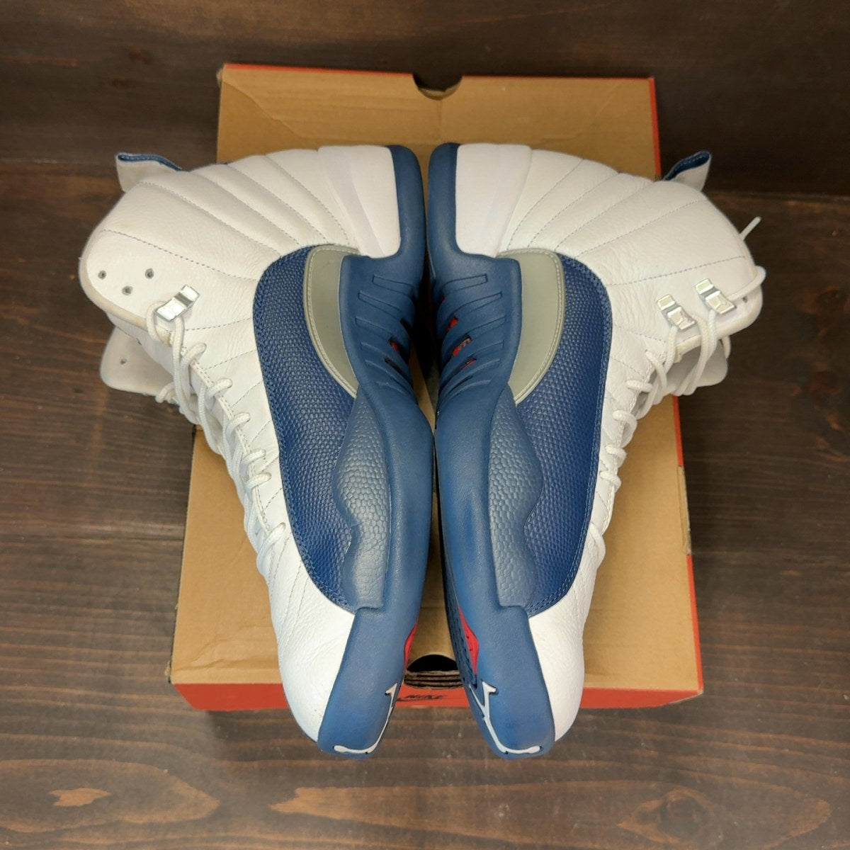 Jordan 12 Retro French Blue (2025) Size 13 (Pre-Owned) - Image 4