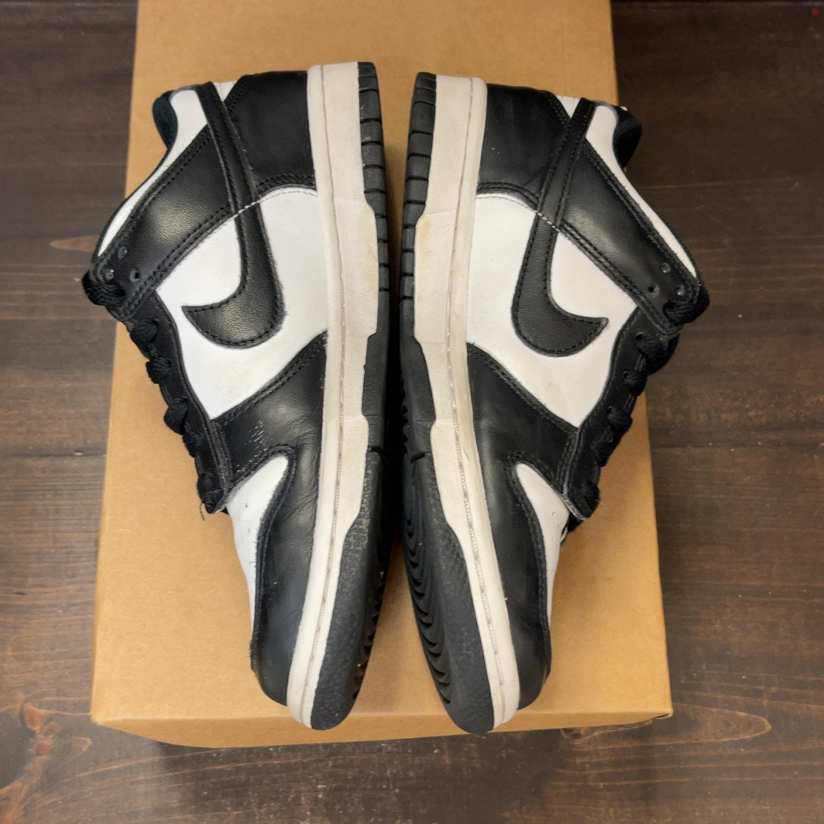Nike Dunk Low Retro White Black Panda (GS) Size 6.5Y (Pre-Owned) - Image 4