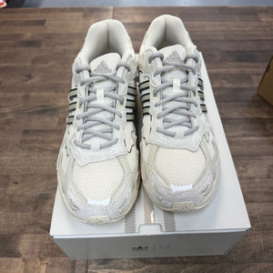 adidas Response CL Bad Bunny Wonder White - Image 2