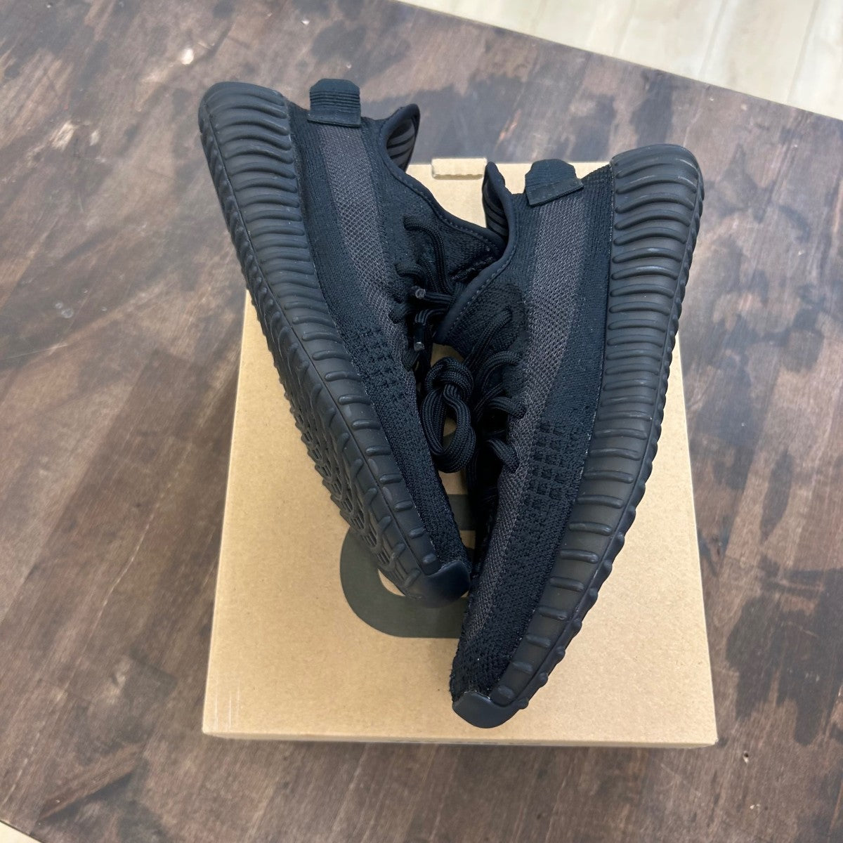 adidas Yeezy Boost 350 V2 Onyx - Image 1