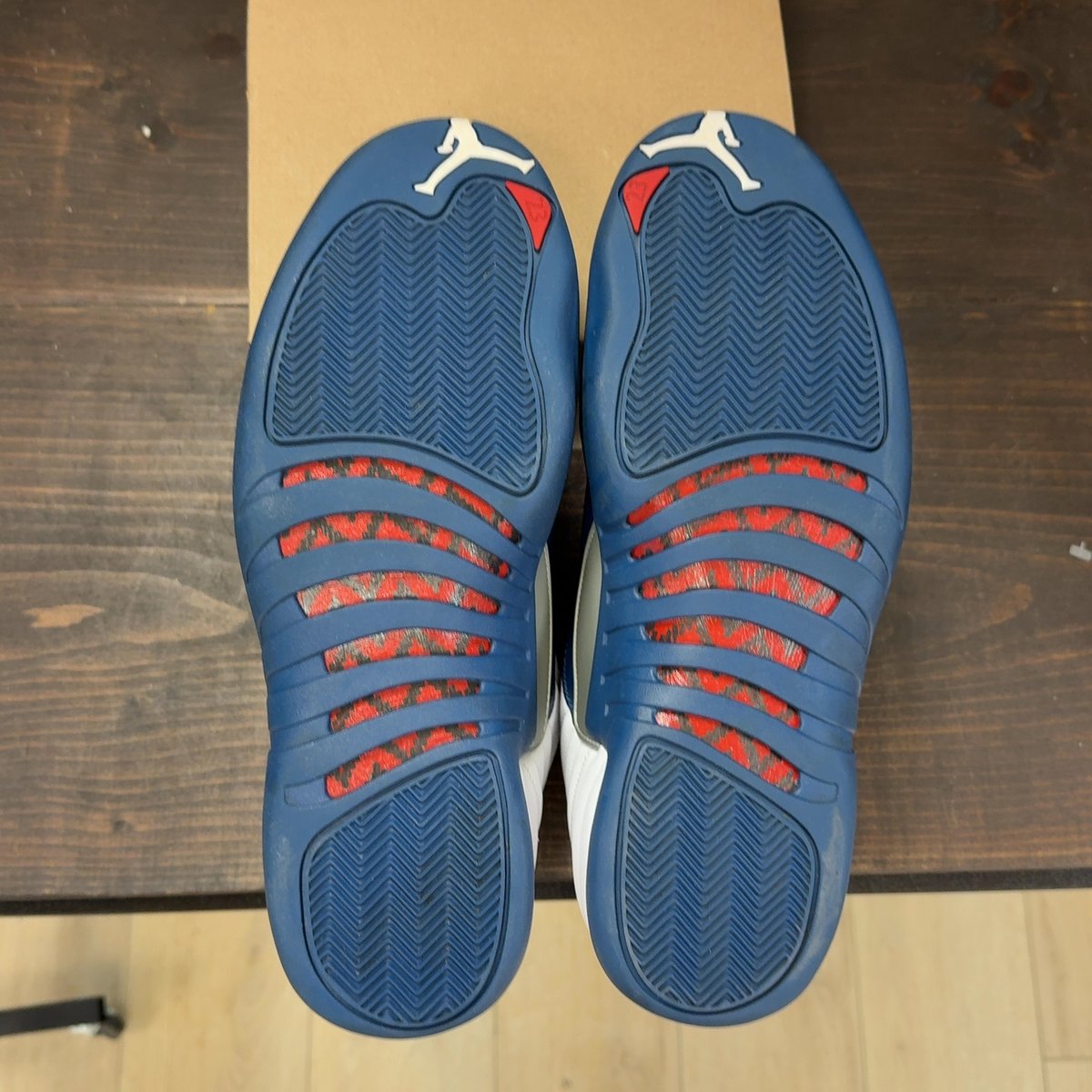 Jordan 12 Retro French Blue (2025) Size 13 (Pre-Owned) - aux