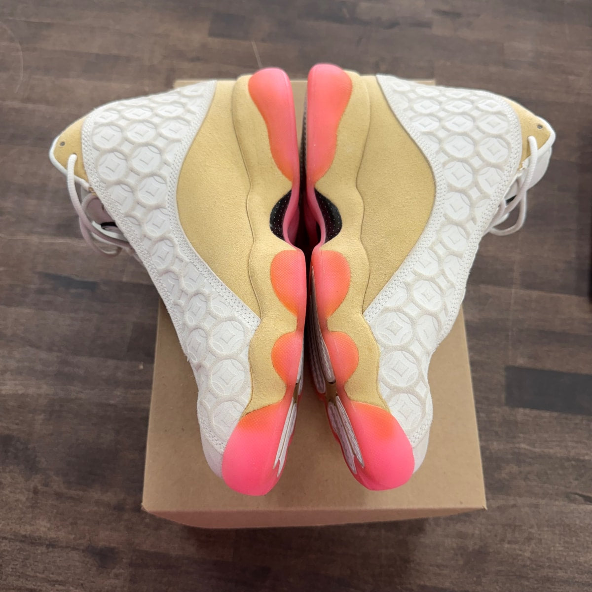 Jordan 13 Retro Chinese New Year (2020) Size 9.5 (Pre-Owned) - Image 5