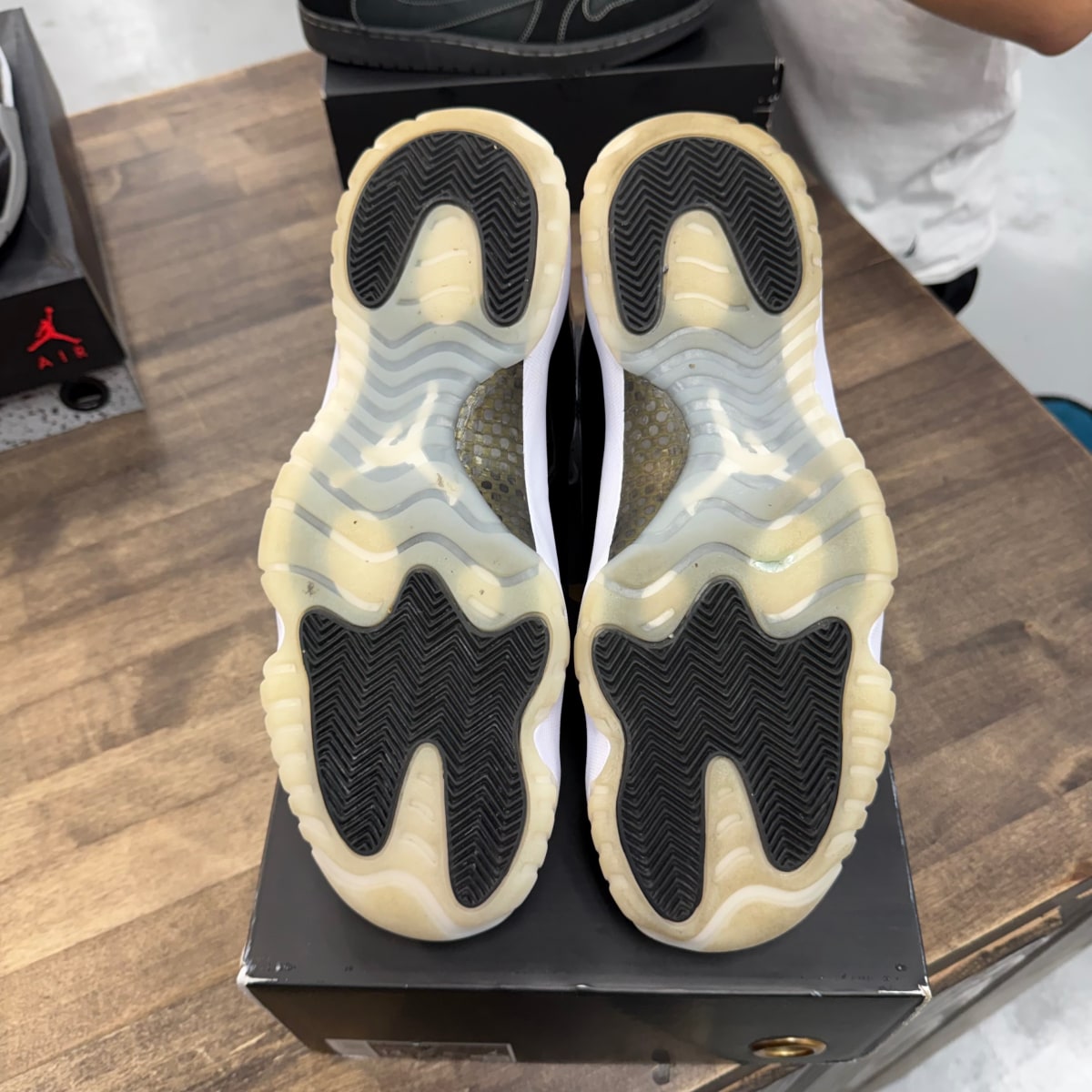 Jordan 11 Retro DMP Gratitude (2023) - Image 5