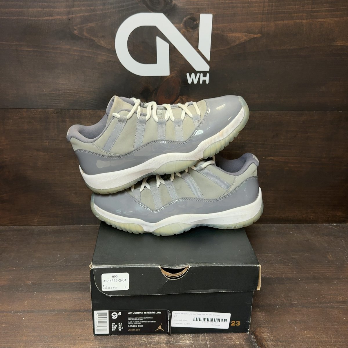 Jordan 11 Retro Low Cool Grey Size 9.5 (Pre-Owned) - front