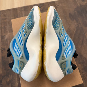 adidas Yeezy 700 V3 Arzareth Size 6.5 (Pre-Owned) - Image 4
