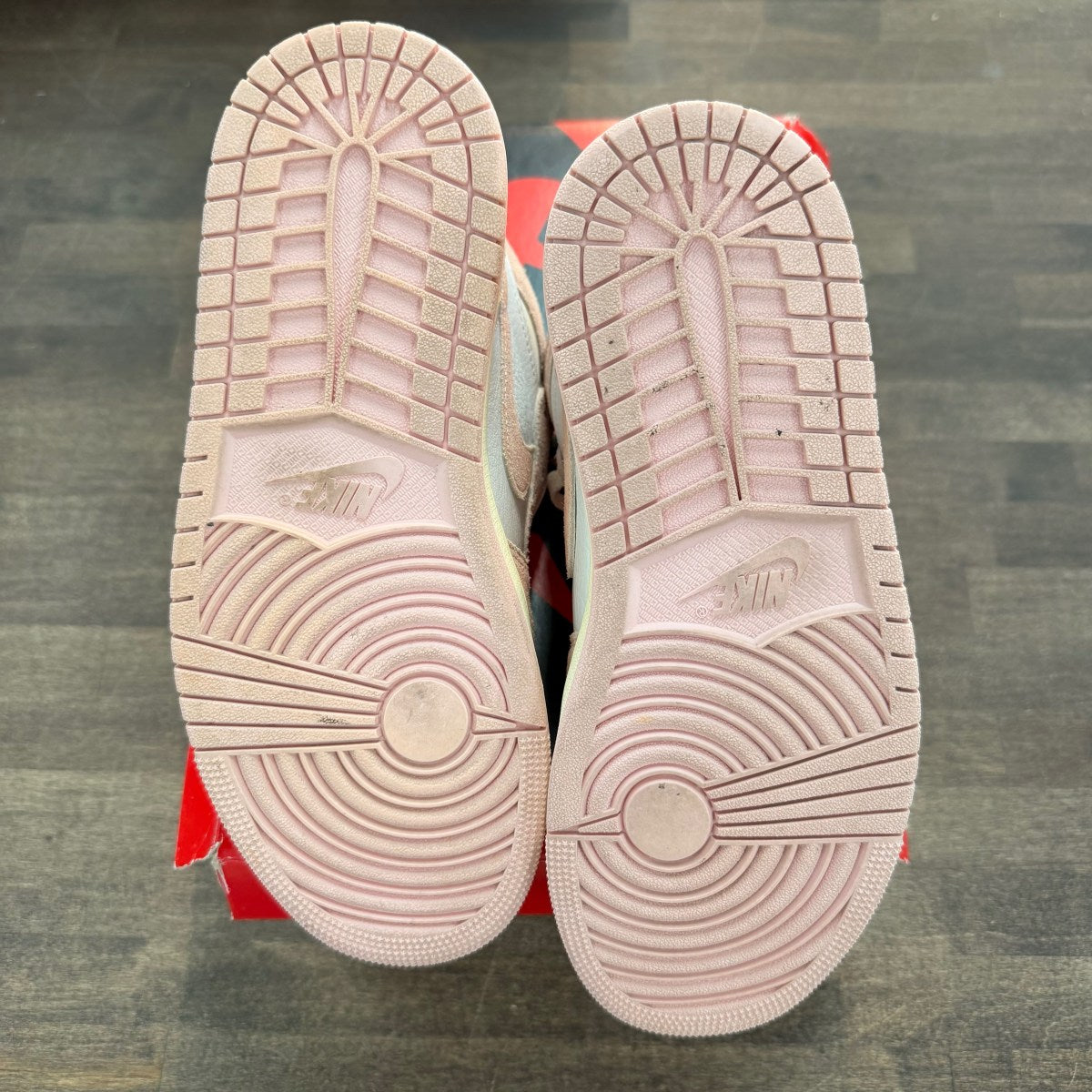 Jordan 1 Retro High OG Washed Pink (Women's) - Image 5