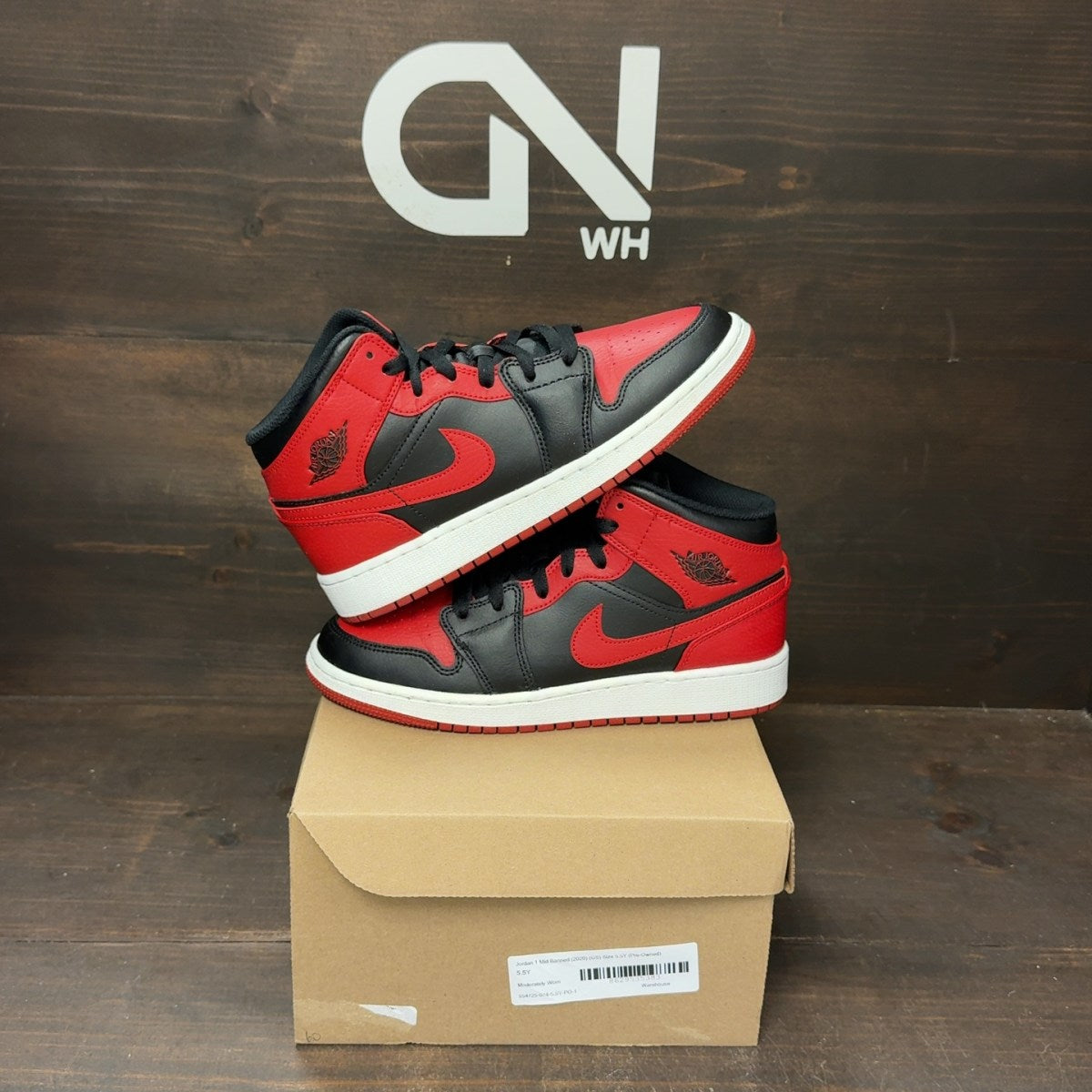 Jordan 1 Mid Banned (2020) (GS) Size 5.5Y (Pre-Owned) - Image 1