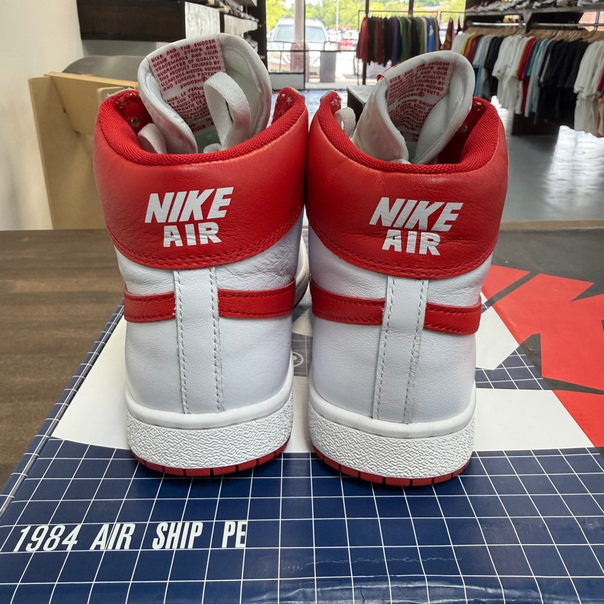 Jordan New Beginnings Pack Retro High 1 & Nike Air Ship Size 8 (Pre-Owned) - Image 8