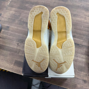 Jordan 8 Retro Champagne - Image 5