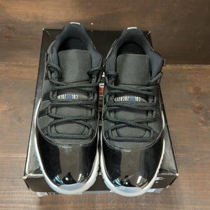 Jordan 11 Retro Low Space Jam Size 11 (Pre-Owned) - tag