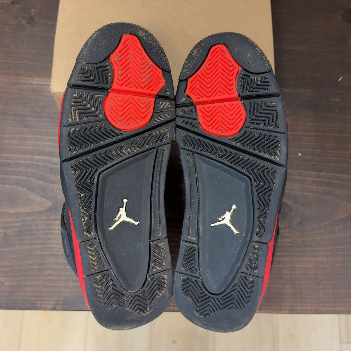 Jordan 4 Retro Red Thunder Size 7.5 (Pre-Owned) - Image 8
