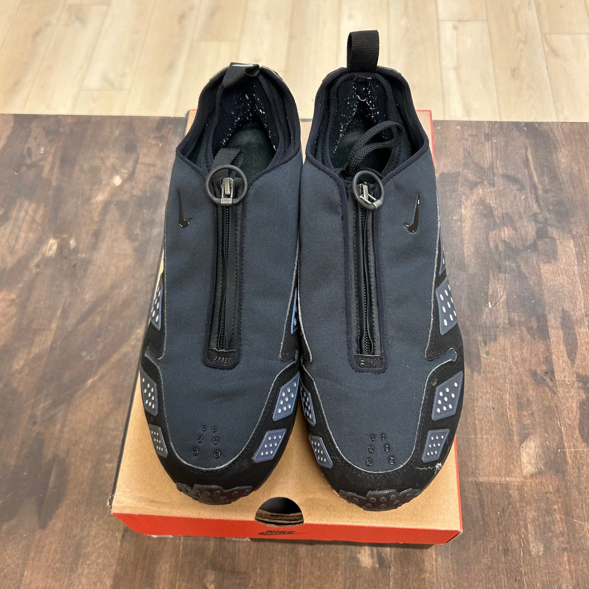 Nike Air Max Sunder Black Silver (Women's) - Image 2