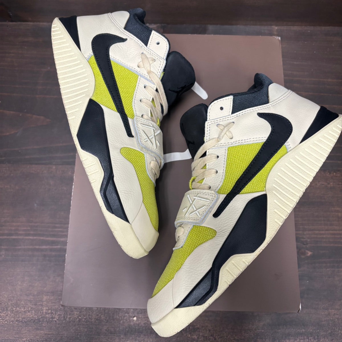 Jordan Jumpman Jack TR Travis Scott Bright Cactus - Image 3