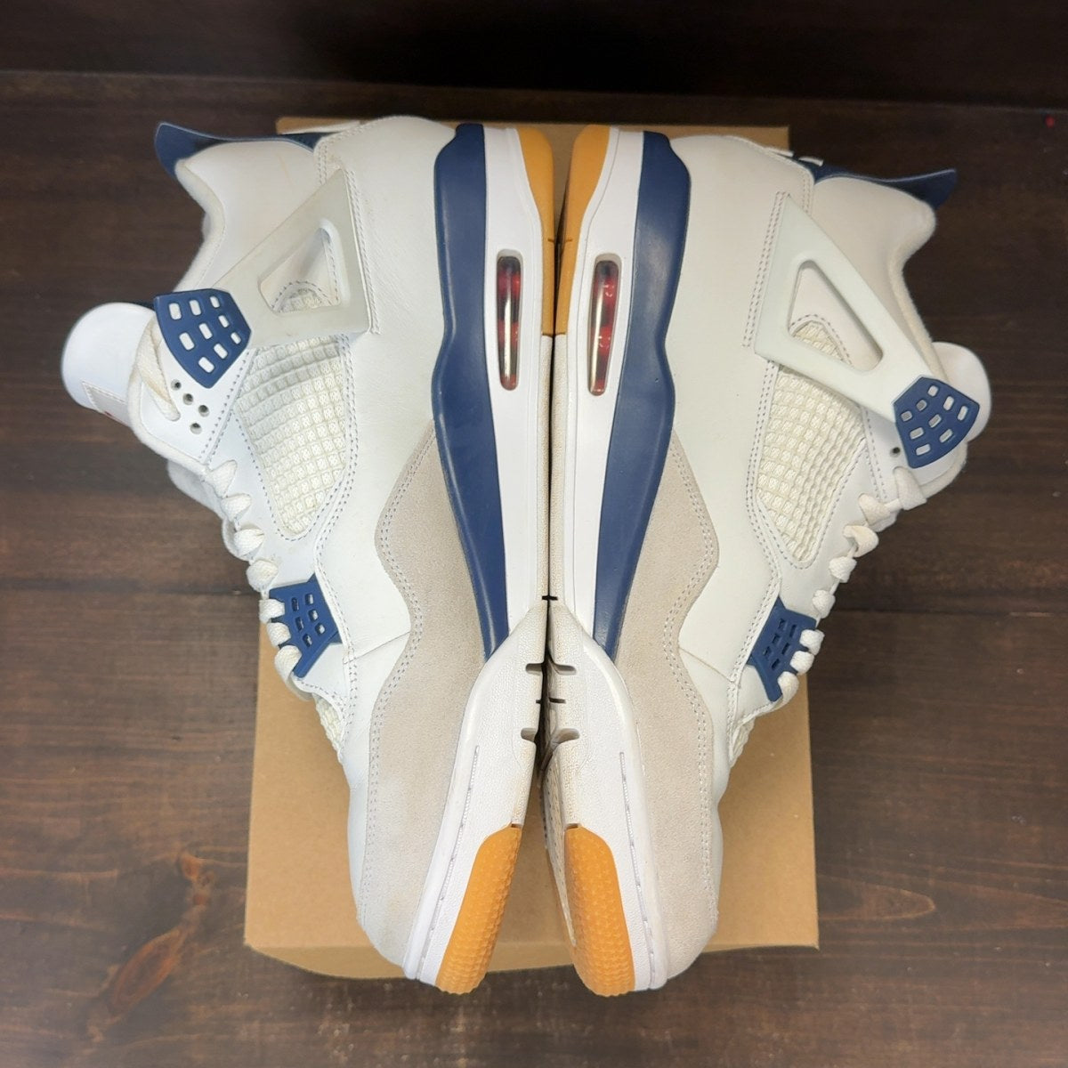 Jordan 4 Retro SB Navy Size 13 (Pre-Owned) - Image 4