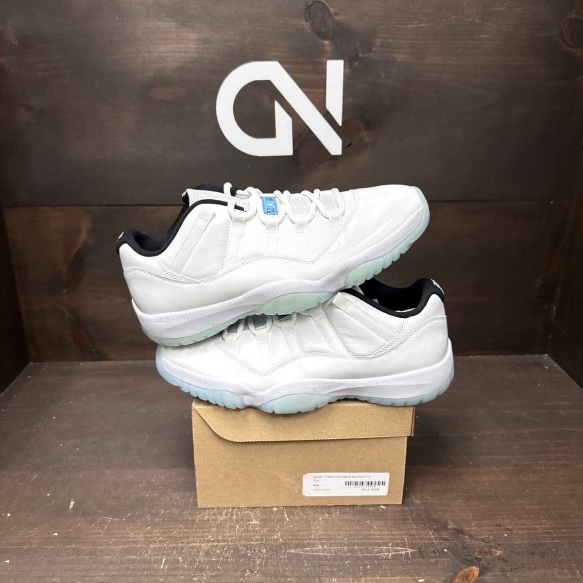 Jordan 11 Retro Low Legend Blue Size 11.5 - front