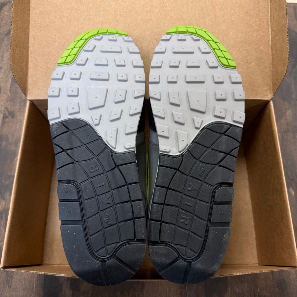 Nike Air Max 1 SP HUF Pear Green (2024) Size 12.5 (Pre-Owned) - Image 6