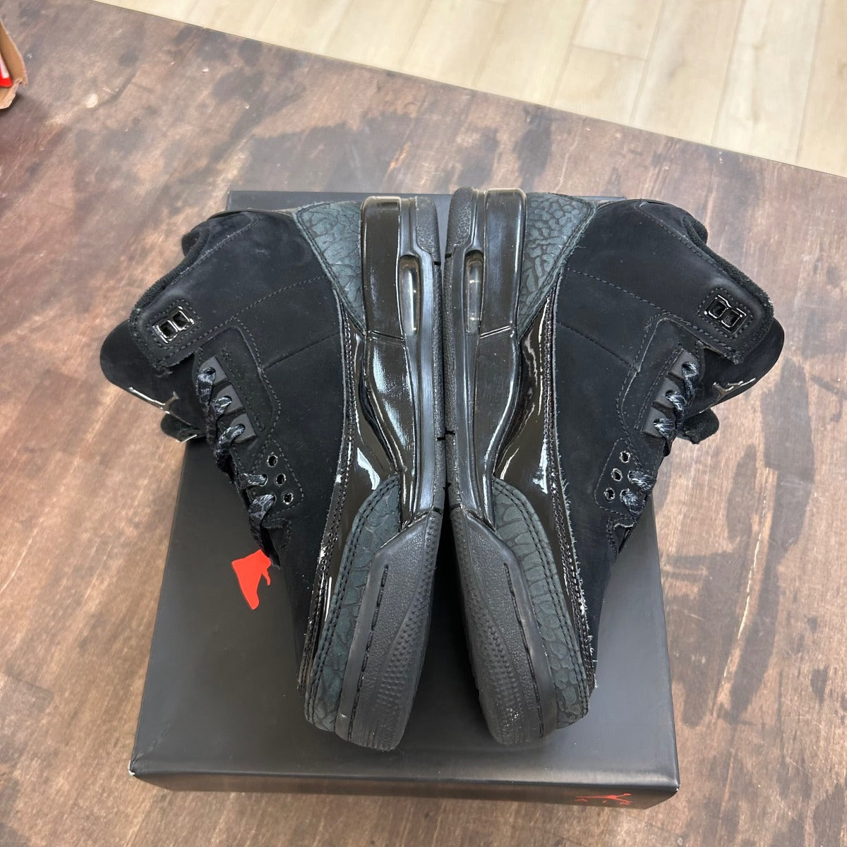 Jordan 3 Retro Black Cat (2025) (GS) - Image 3