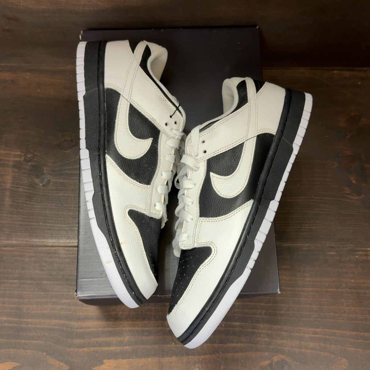 Nike Dunk Low Retro Reverse Panda Size 11 (Pre-Owned) - Image 2