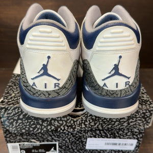 Jordan 3 Retro Midnight Navy Size 9 (Pre-Owned) - aux
