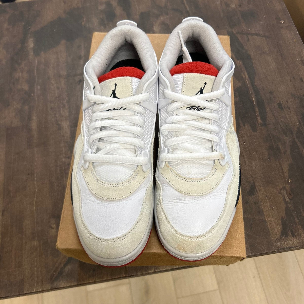 Jordan 4 RM White Fire Red Size 9.5 (Pre-Owned) - Image 2
