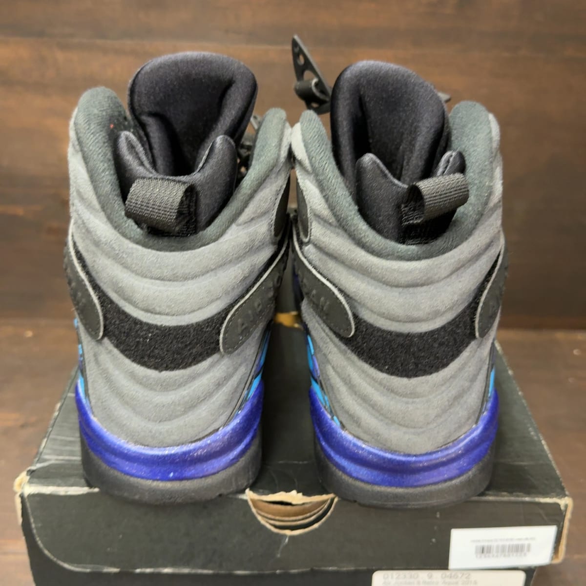 Jordan 8 Retro Aqua (2015) Size 10.5 (Pre-Owned) - aux
