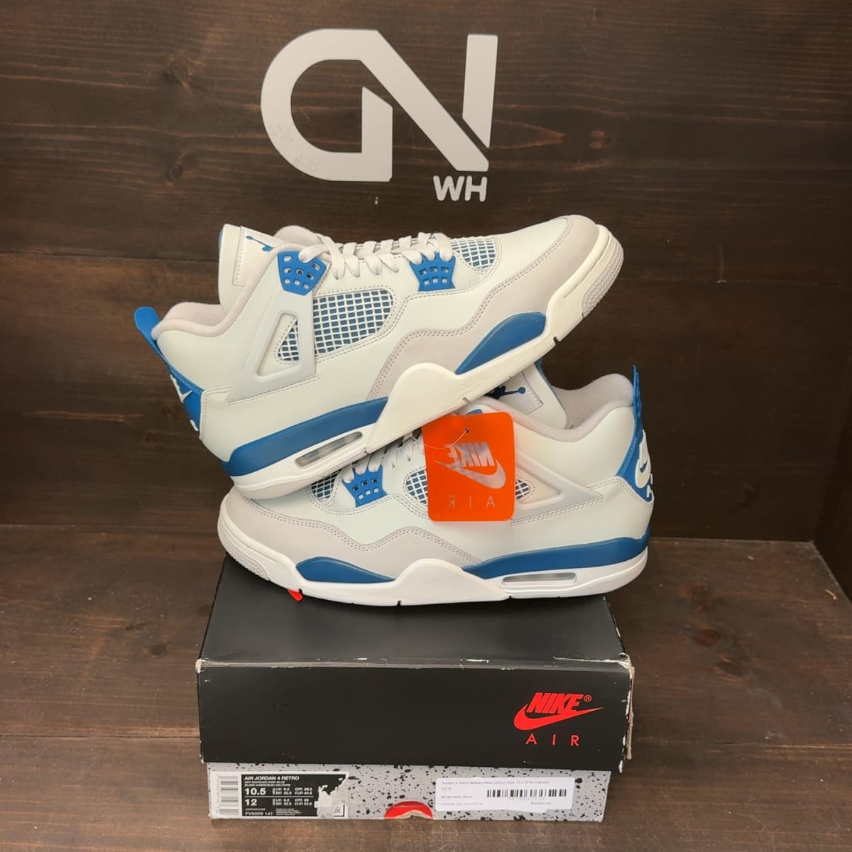 Jordan 4 Retro Military Blue (2024) Size 10.5 (Pre-Owned) - front