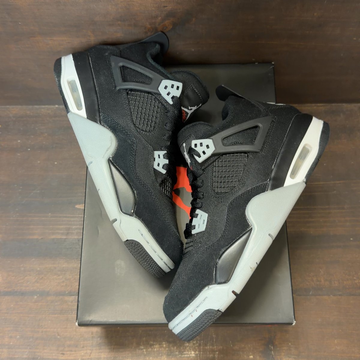 Jordan 4 Retro Black Canvas (GS) Size 7Y (Pre-Owned) - back