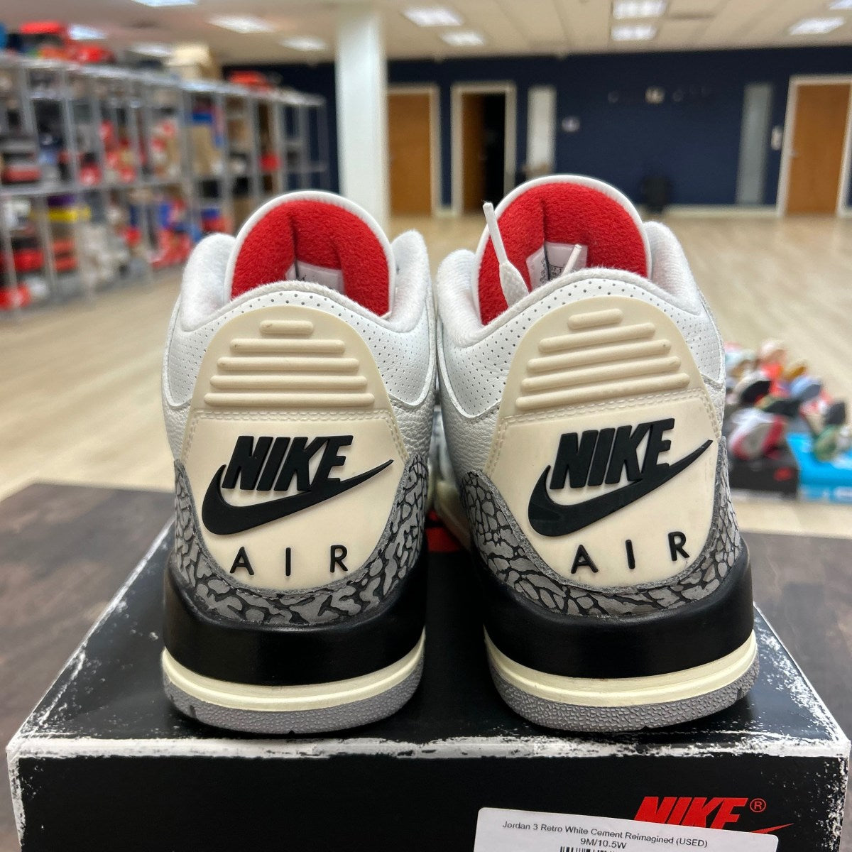 Jordan 3 Retro White Cement Reimagined Size 9 (Moderately Worn Pre-Owned) - Image 4