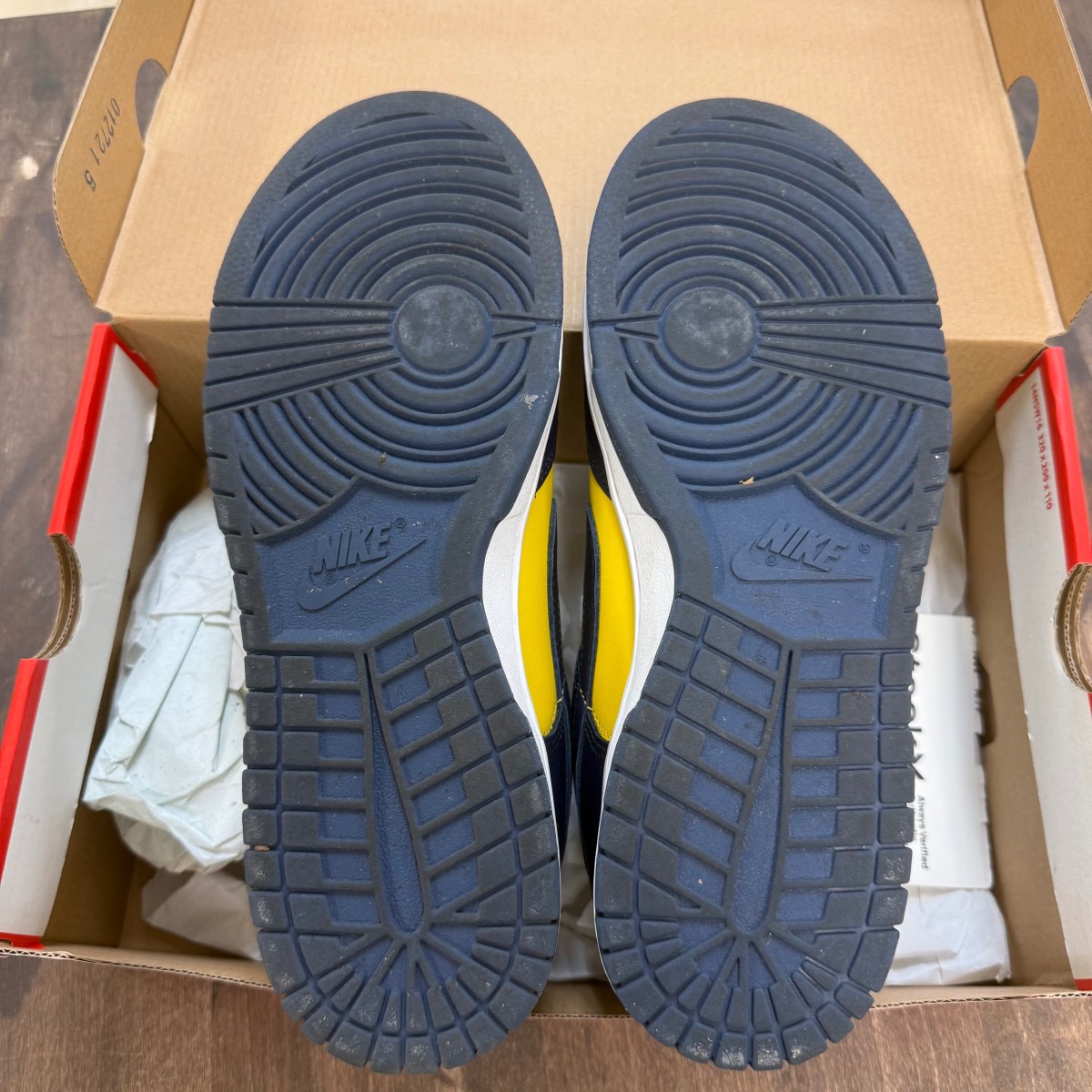 Nike Dunk Low Michigan (2021) - Image 6