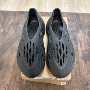 adidas Yeezy Foam RNR Onyx - Image 2